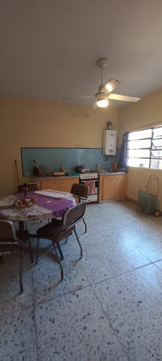 MARRASPIN 4316 · Lanús — foto 7