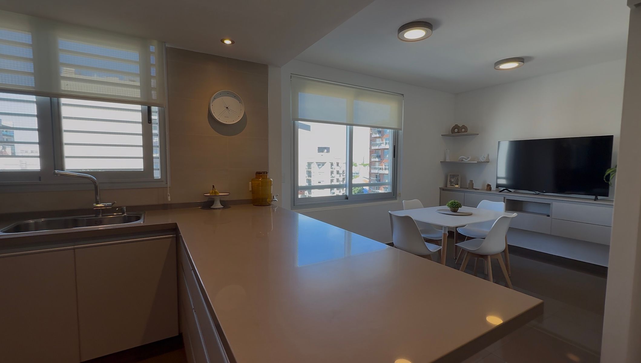 R L FALCON 5700 · Villa Luro — foto 22