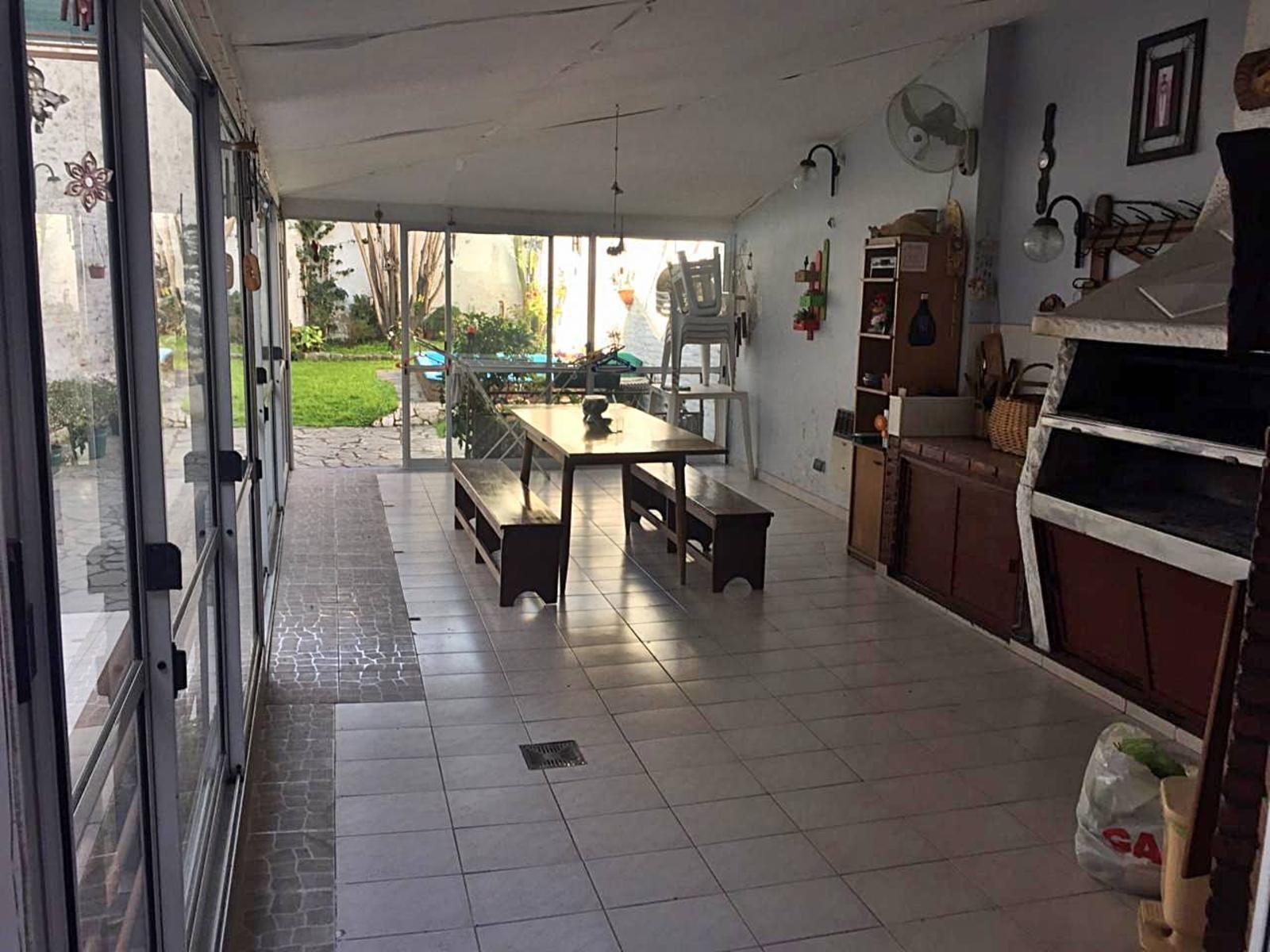 Enrique Ochoa 300 · Pompeya — foto 16