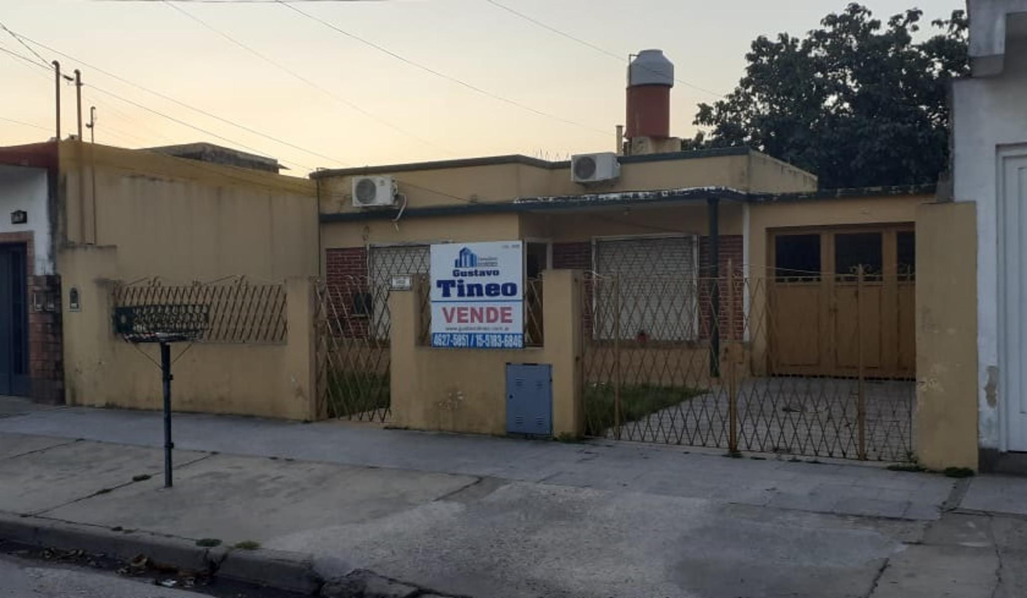 VICENTE LOPEZ al 2600 · Morón — foto 23