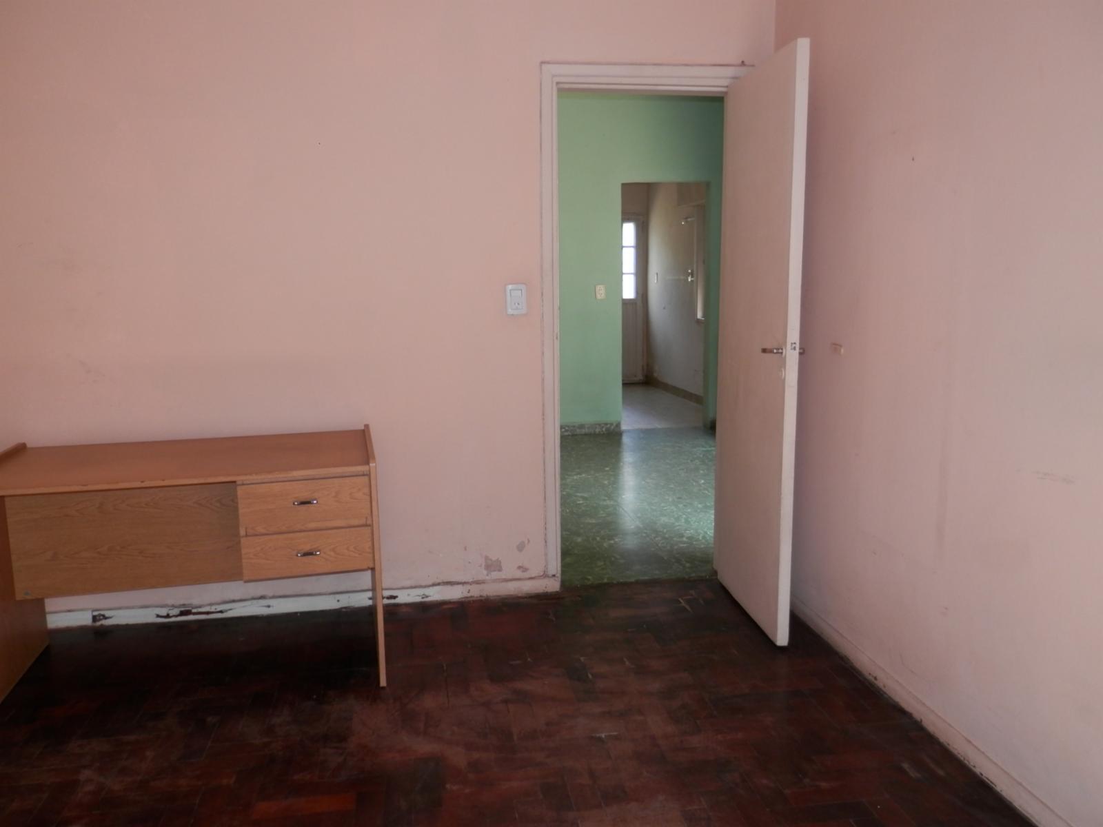 Cristobal Colón 700 · Morón — foto 13
