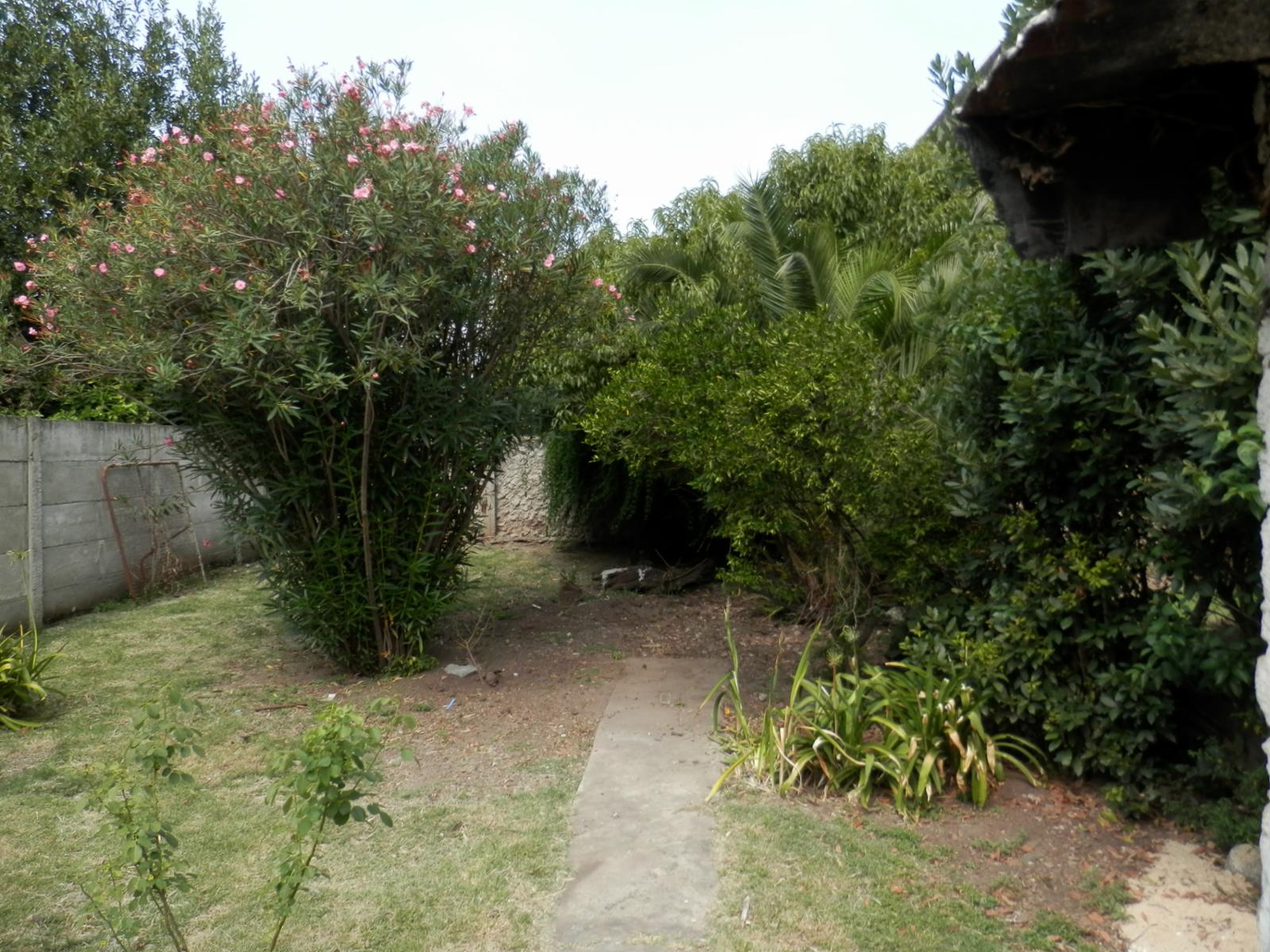 Cristobal Colón 700 · Morón — foto 22