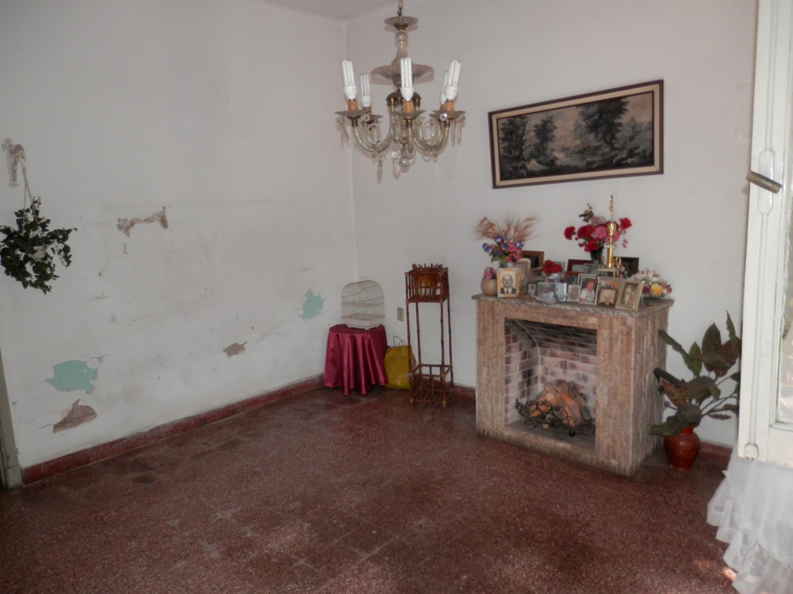 Cristobal Colón 700 · Morón — foto 6