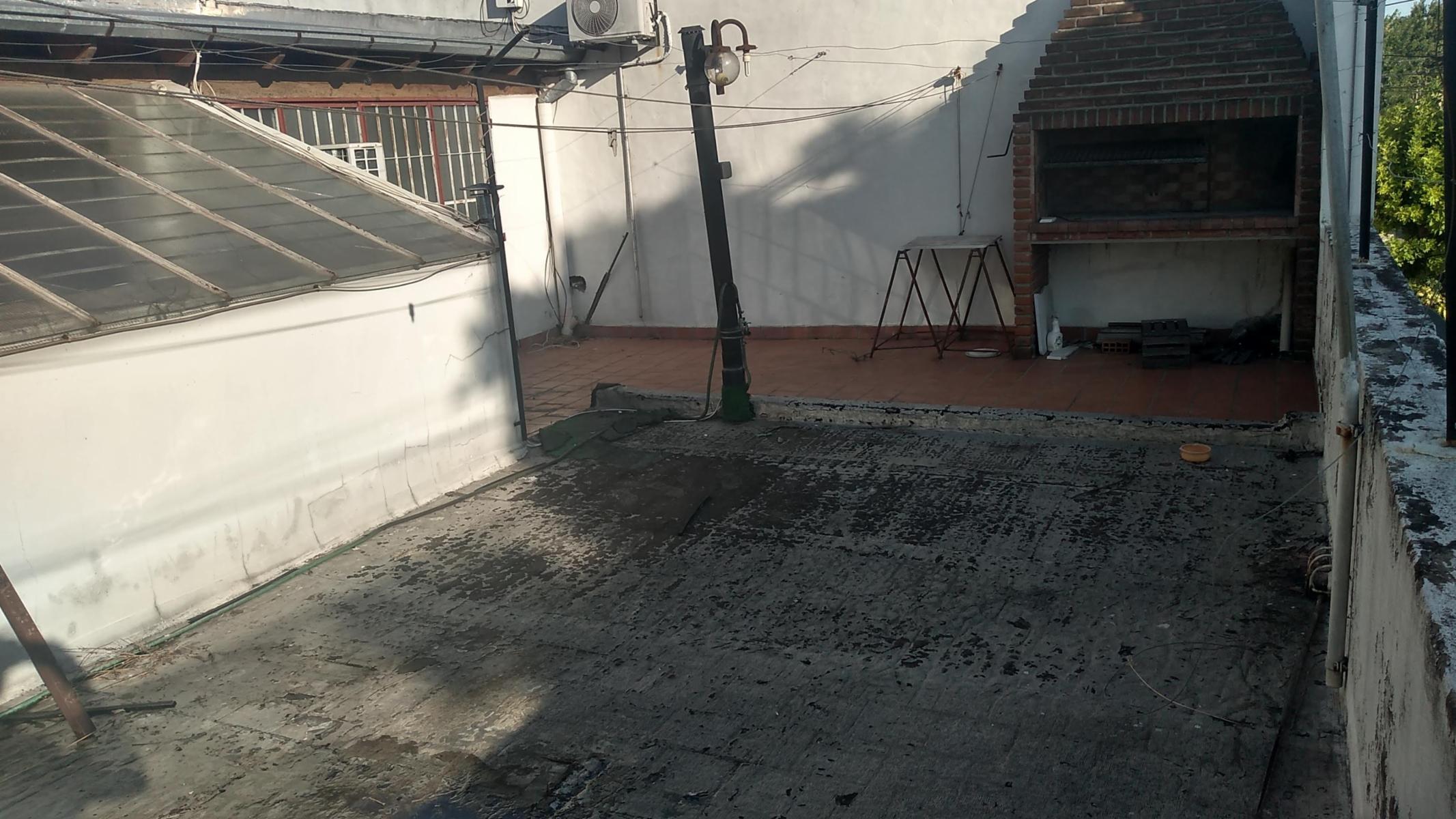 OLIVERA CESAR N° 2227 · San Martín — foto 11