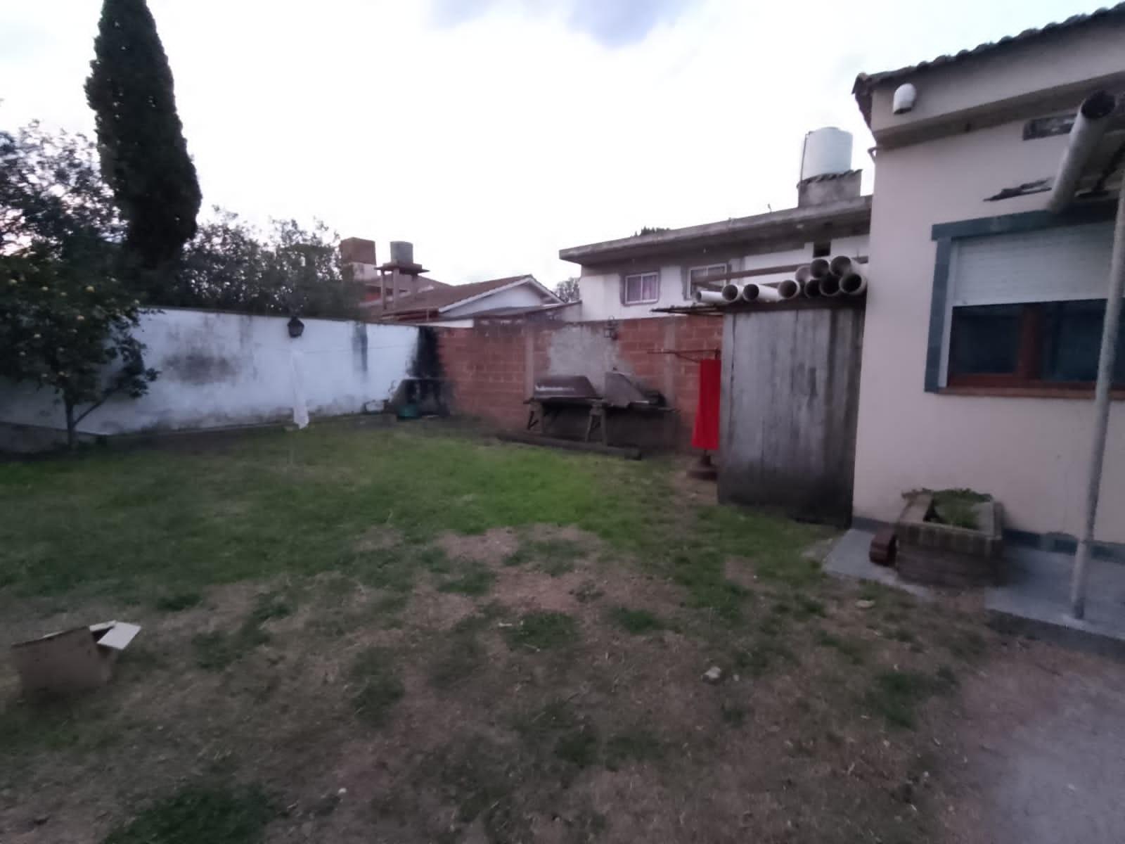 EN VENTA LOCAL COMERCIAL EN EXCELENTE UBICACION · Villa Gesell — foto 13
