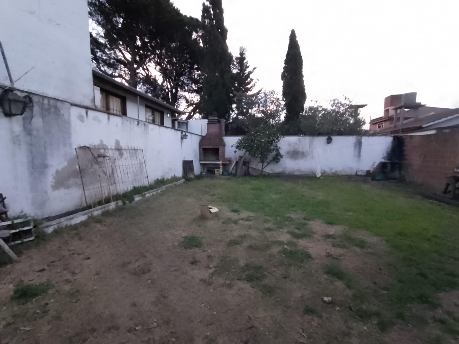 EN VENTA LOCAL COMERCIAL EN EXCELENTE UBICACION · Villa Gesell — foto 14