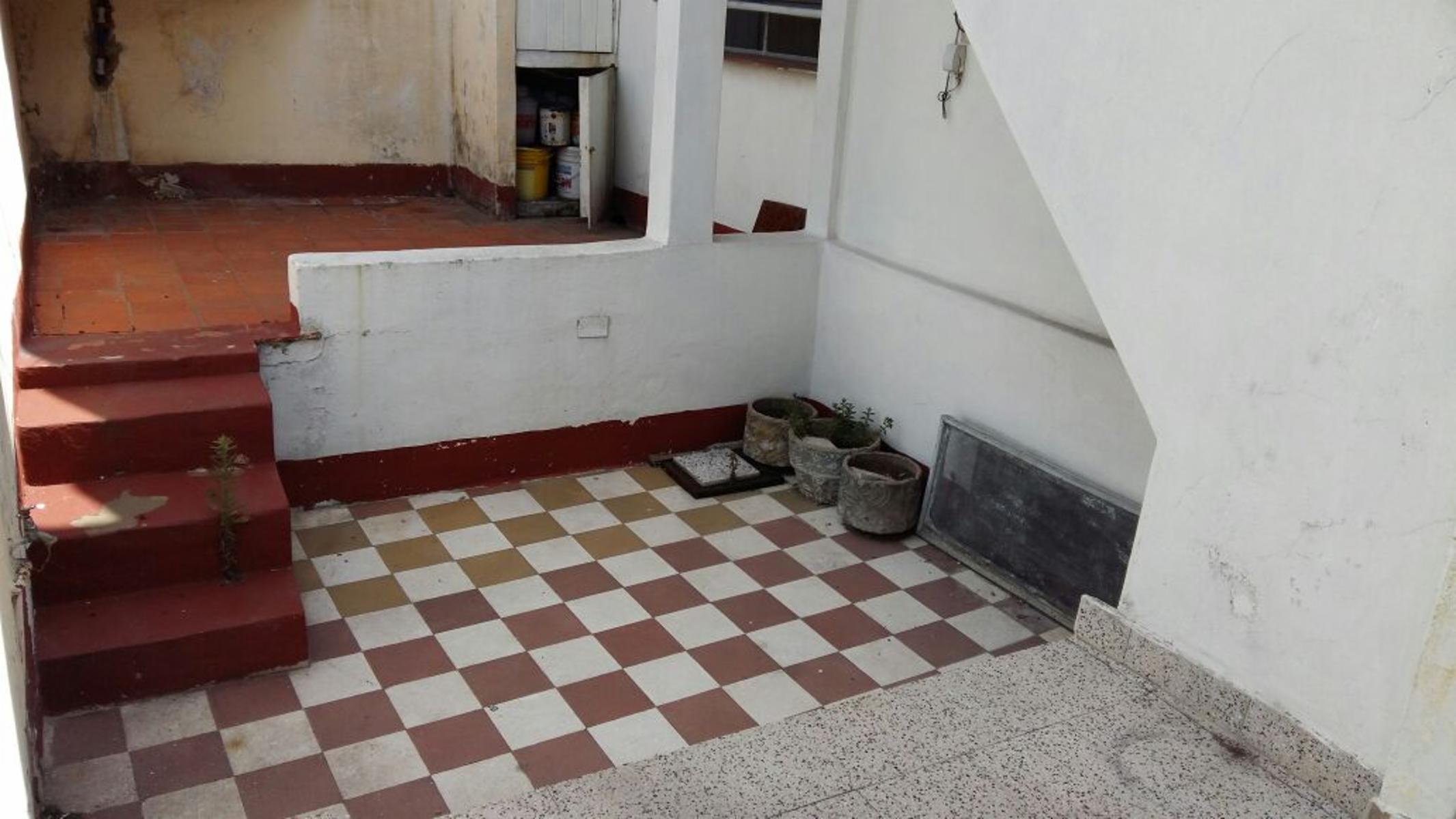 MANUEL CASTRO 4854 · Lanús — foto 13