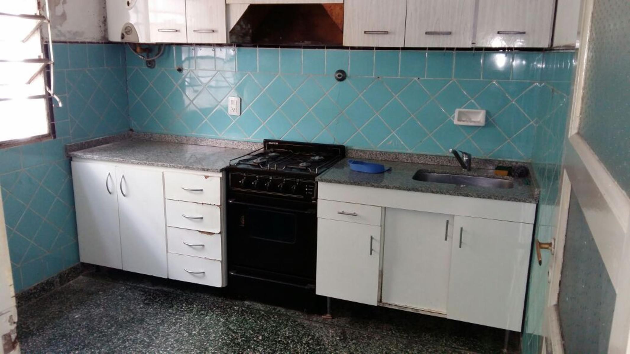 MANUEL CASTRO 4854 · Lanús — foto 16