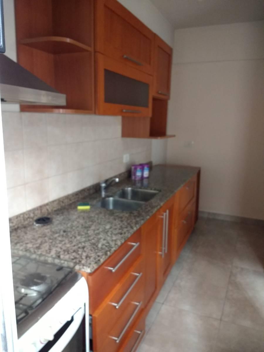 Gonzalez Castillo 100 · La Matanza — foto 6