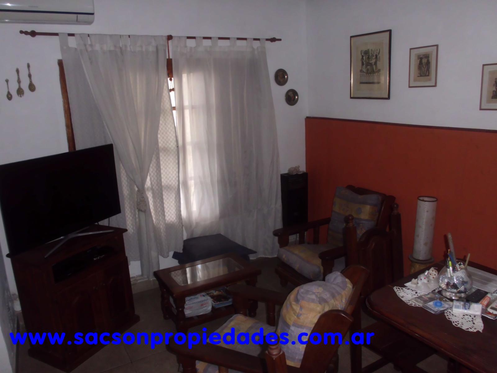 San Martin al 1200 · Morón — foto 3