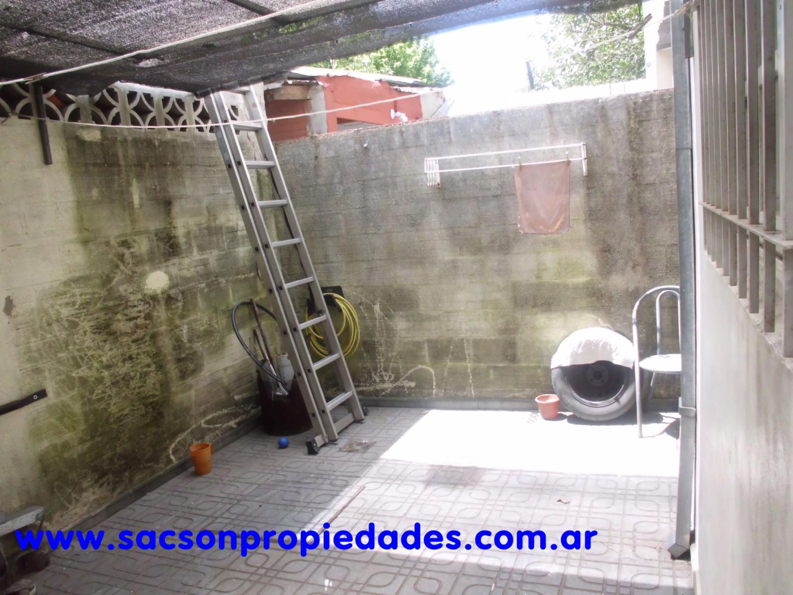 San Martin al 1200 · Morón — foto 10