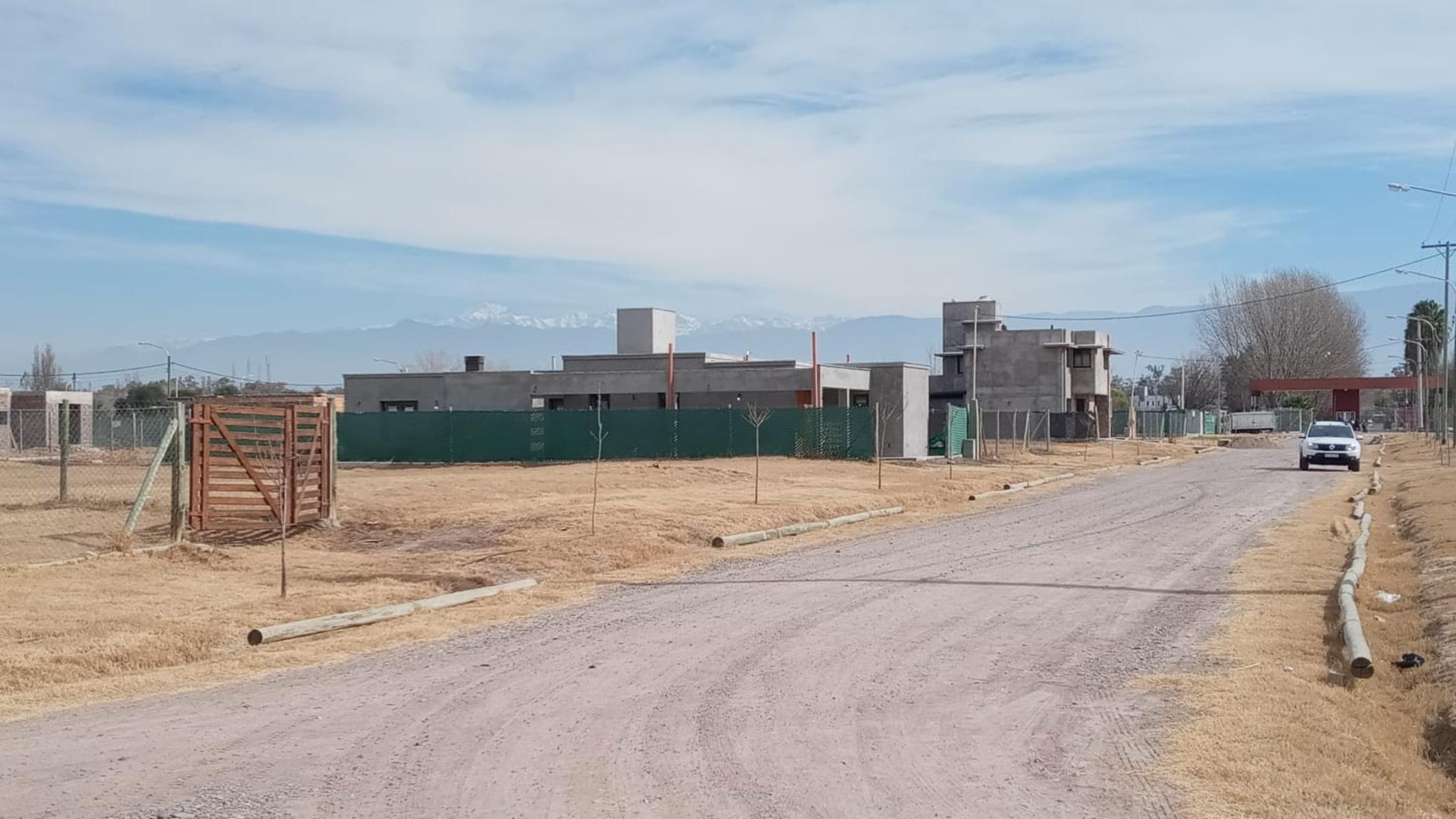 C.ALFONZO XII Y TIRASSO GUAYMALLÉN MENDOZA · Guaymallén — foto 18