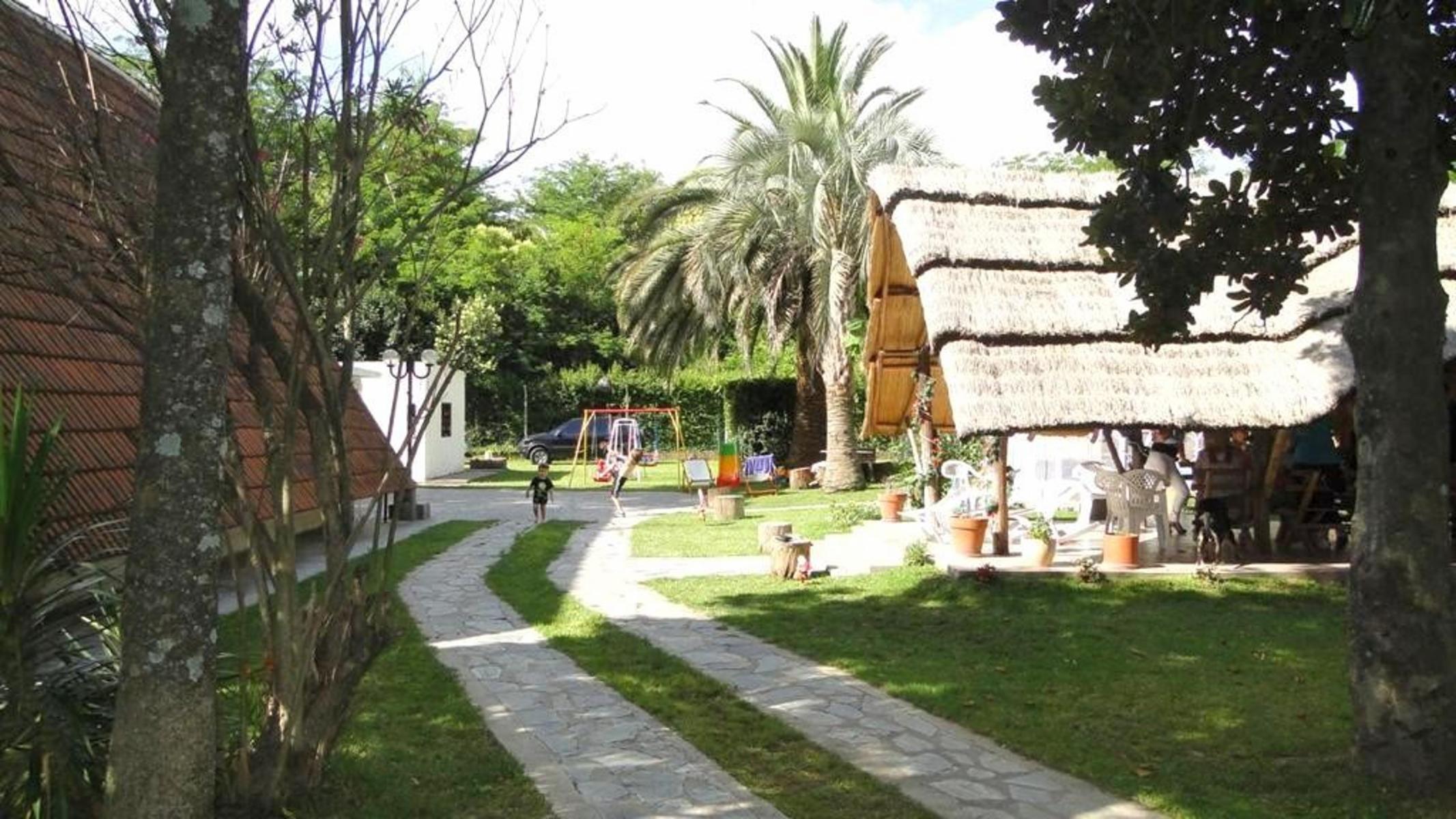 Quinta 3 Ambientes En Venta - La Reja, Moreno