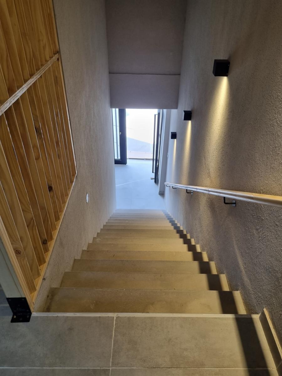 FRANCISCO BEIRO 2400 · Morón — foto 3