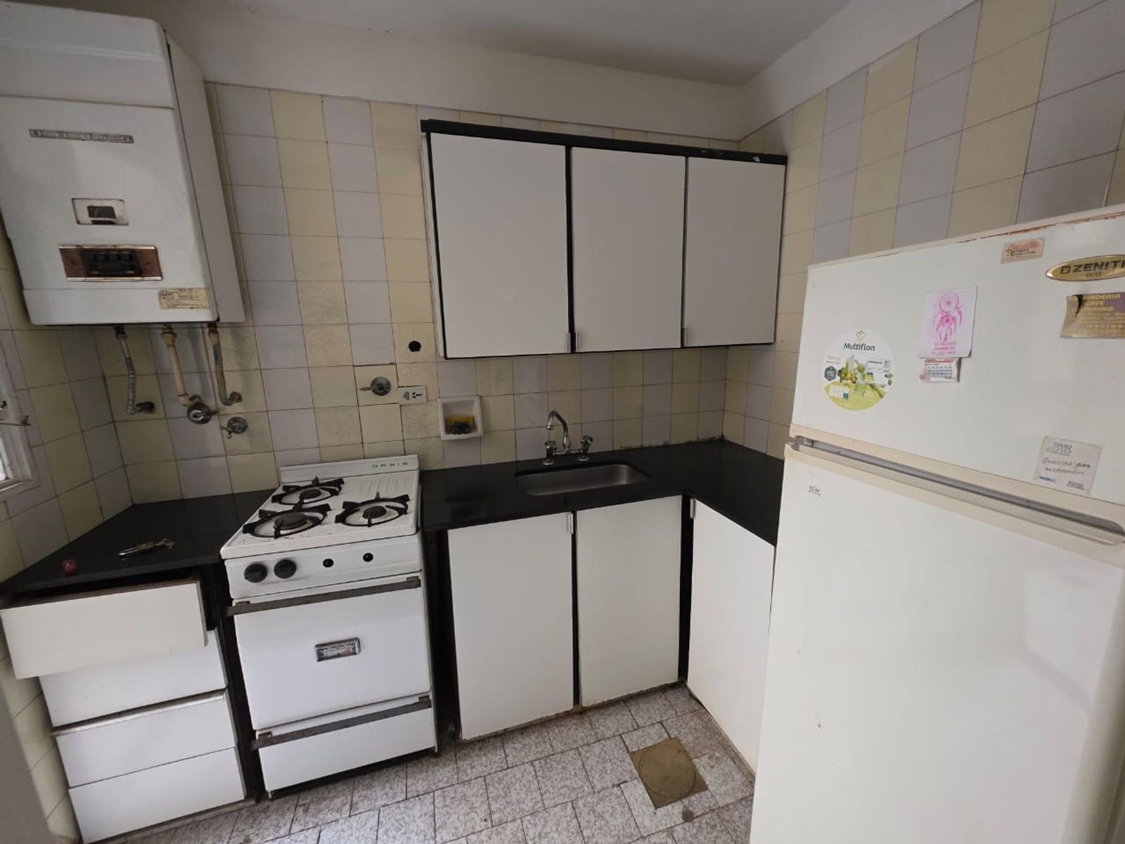 Perón 1700 · Balvanera — foto 10
