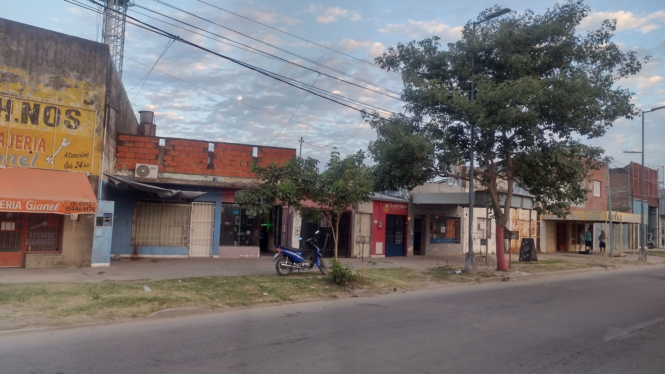Blas Parera 9586 · La Capital — foto 3