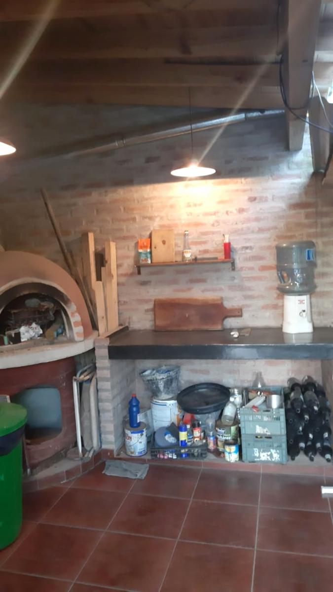 Lorenzo Lopez 251 e/ San Martin y Manuel de Falla · Moreno — foto 14