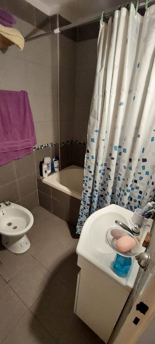 Ramella 61 · Morón — foto 11