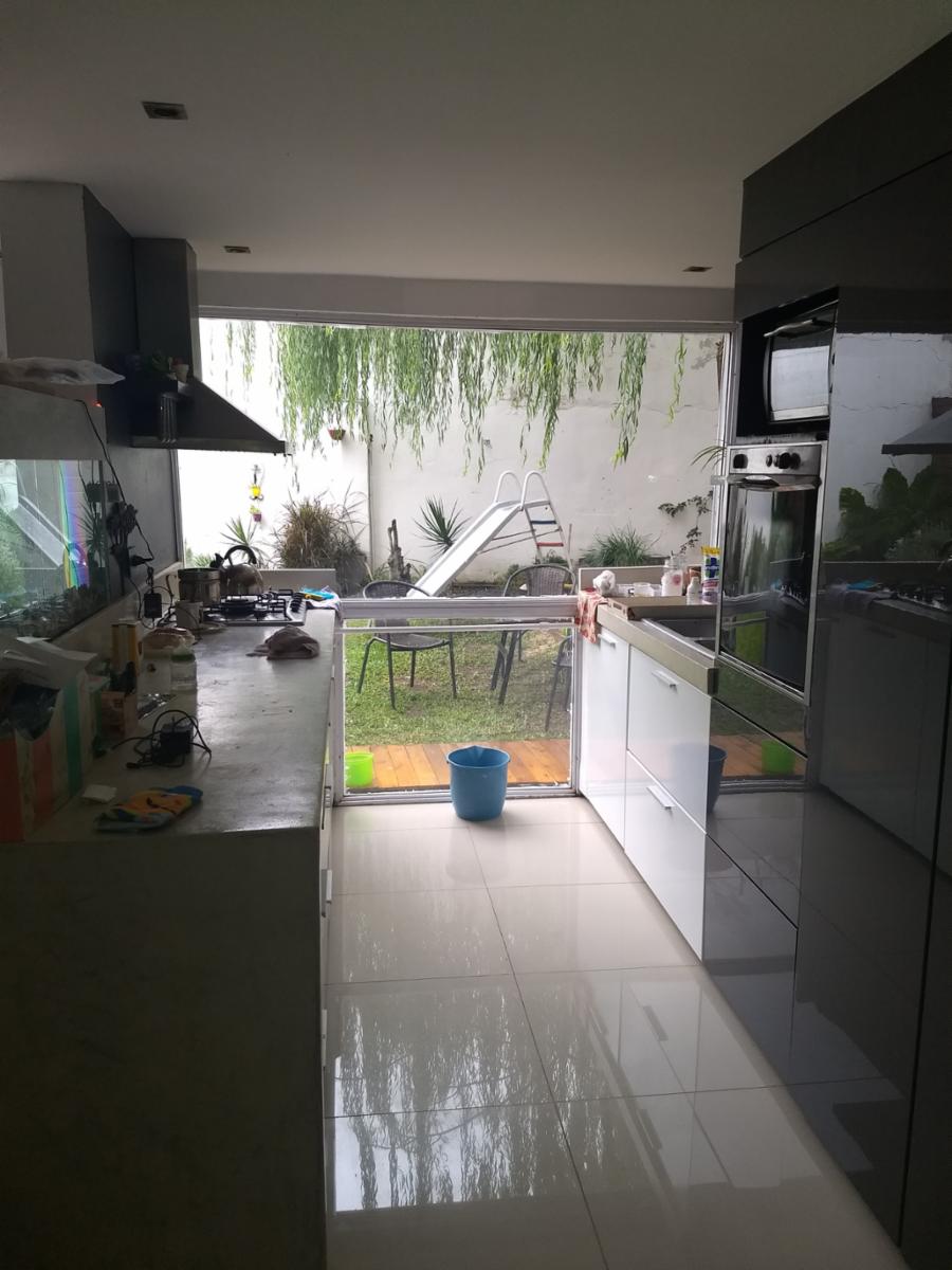 Moreno 955 · Morón — foto 8