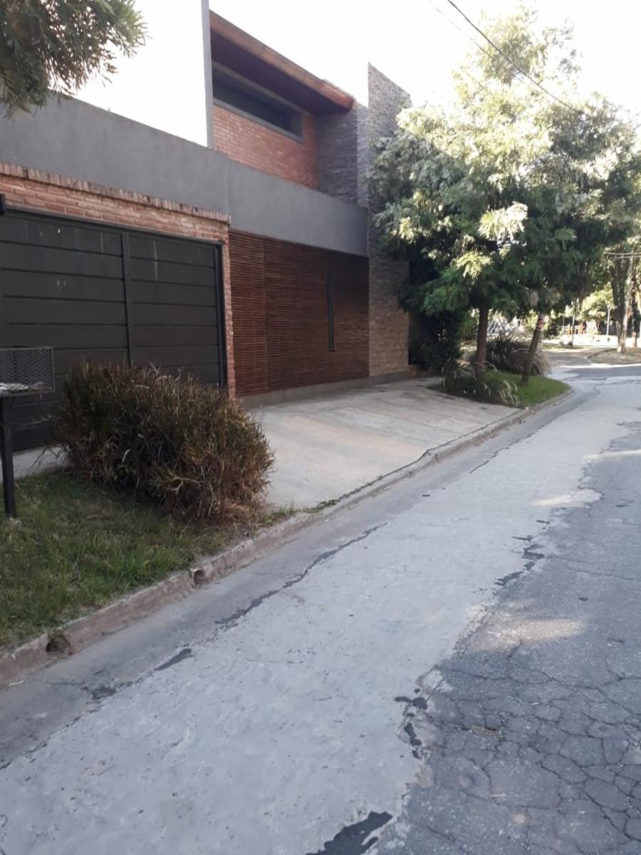 Catriel 965 · Morón — foto 13