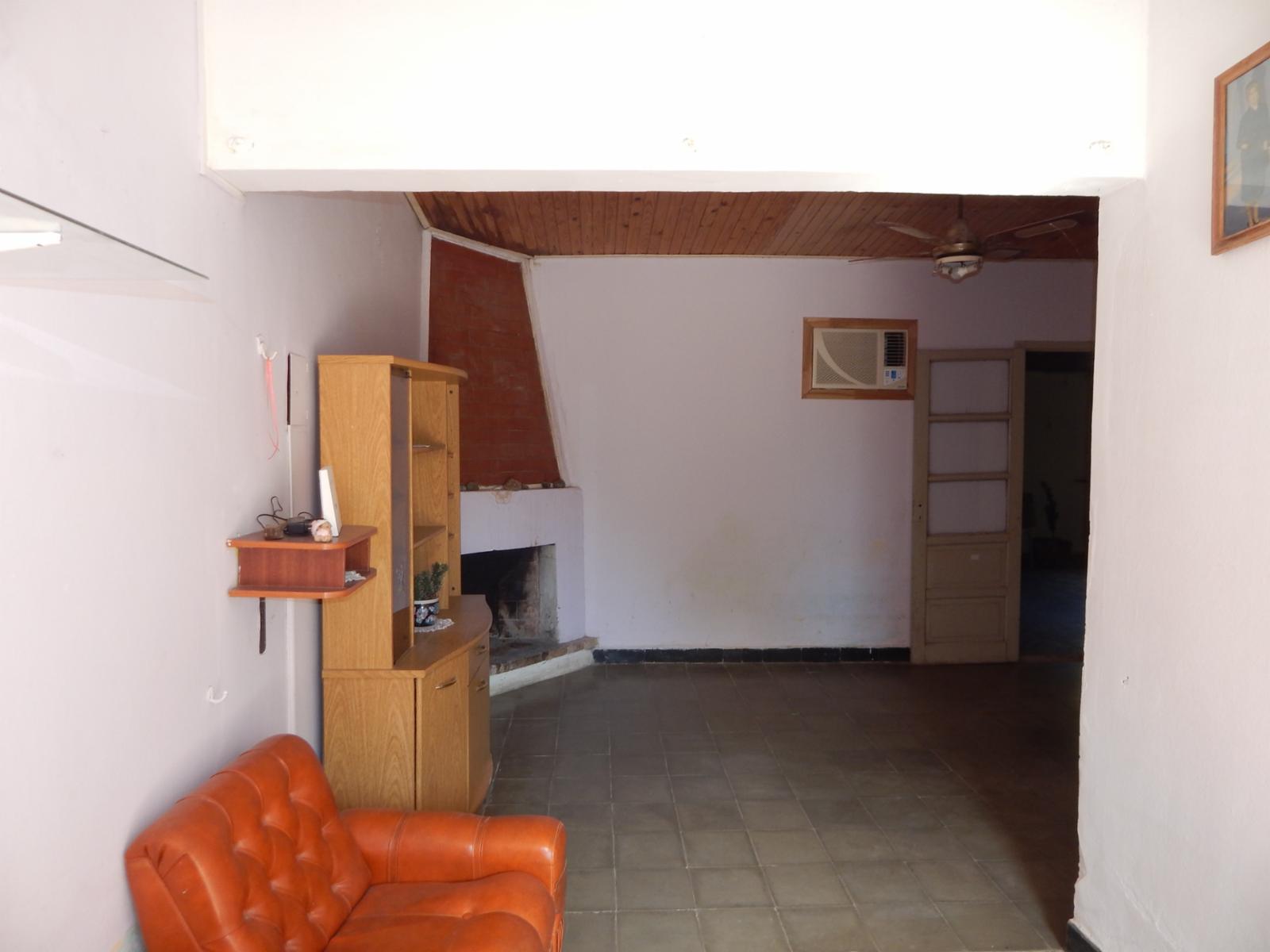 Paso de los Andes Nº 955 · Colón — foto 3