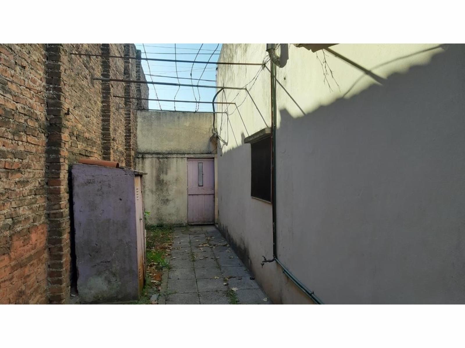 Colón 3643 · La Matanza — foto 17