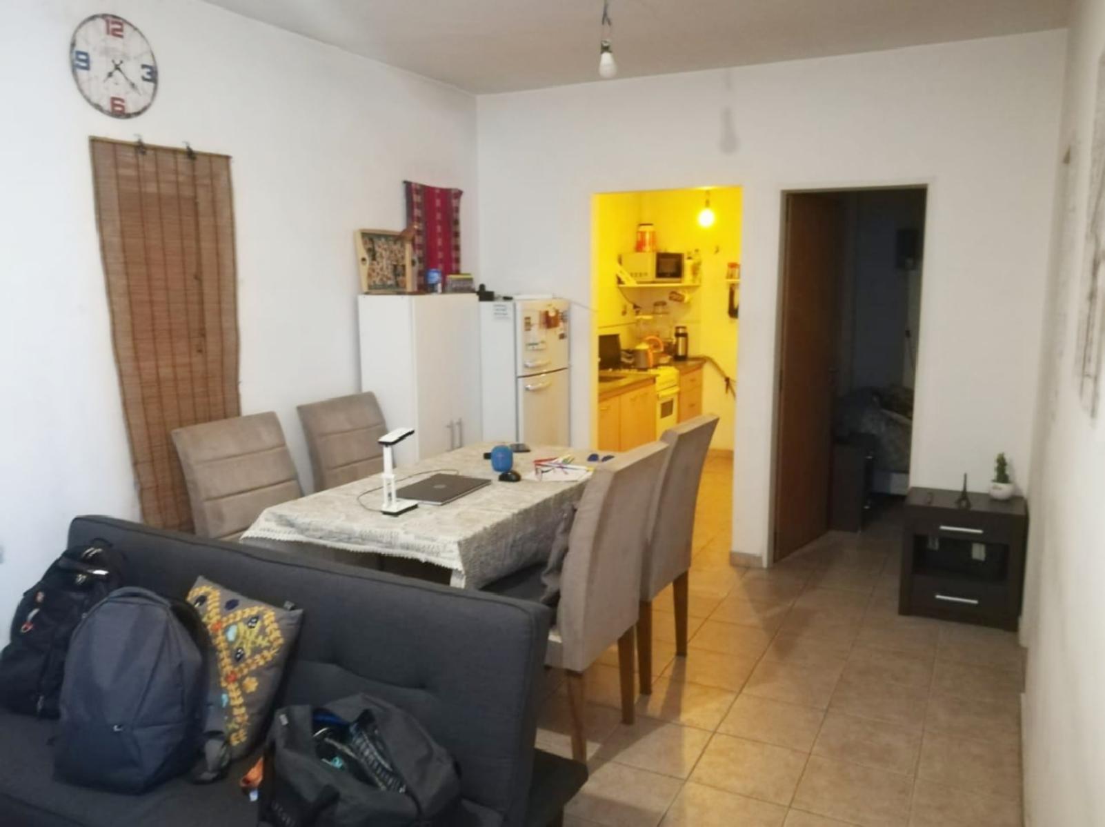 Ayacucho 300 · Morón — foto 3