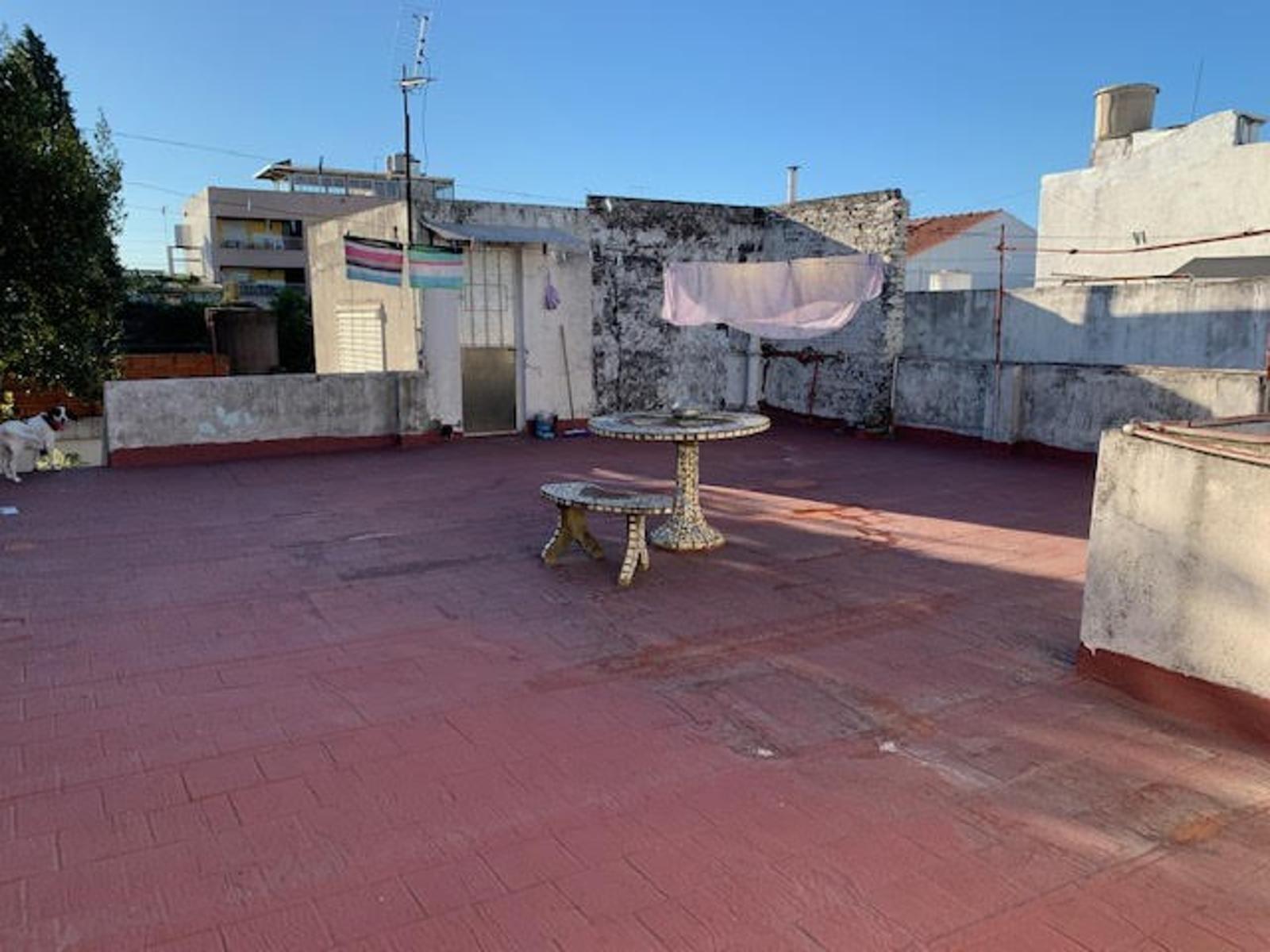 Eduardo Costa 922 · La Matanza — foto 12