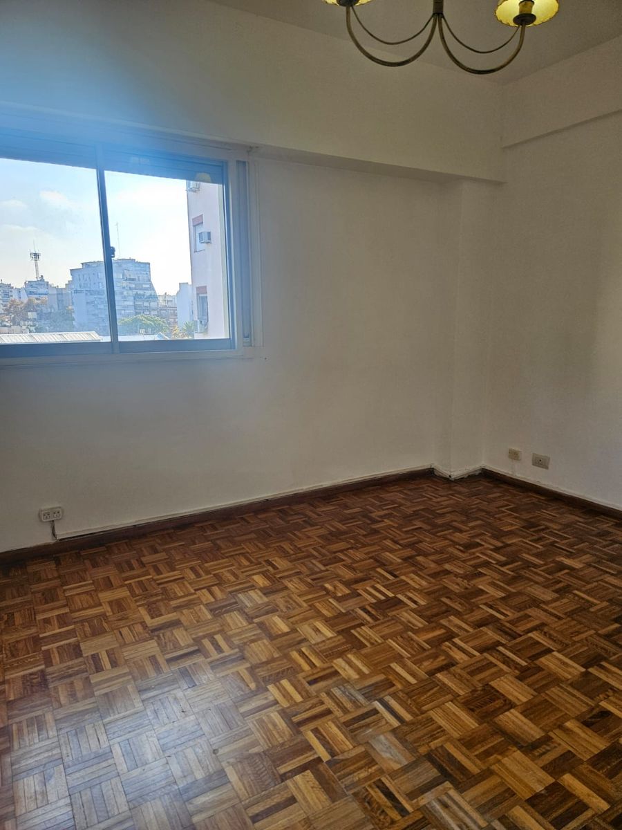 ALVAREZ THOMAS 100 · Colegiales — foto 5