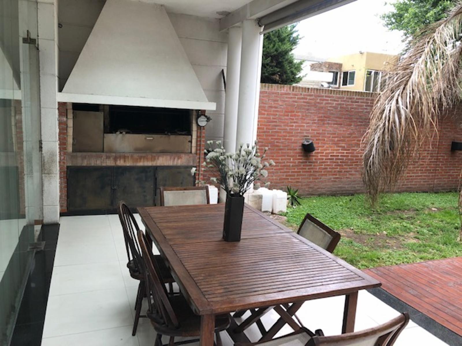 Sarmiento 413 · Lomas De Zamora — foto 7