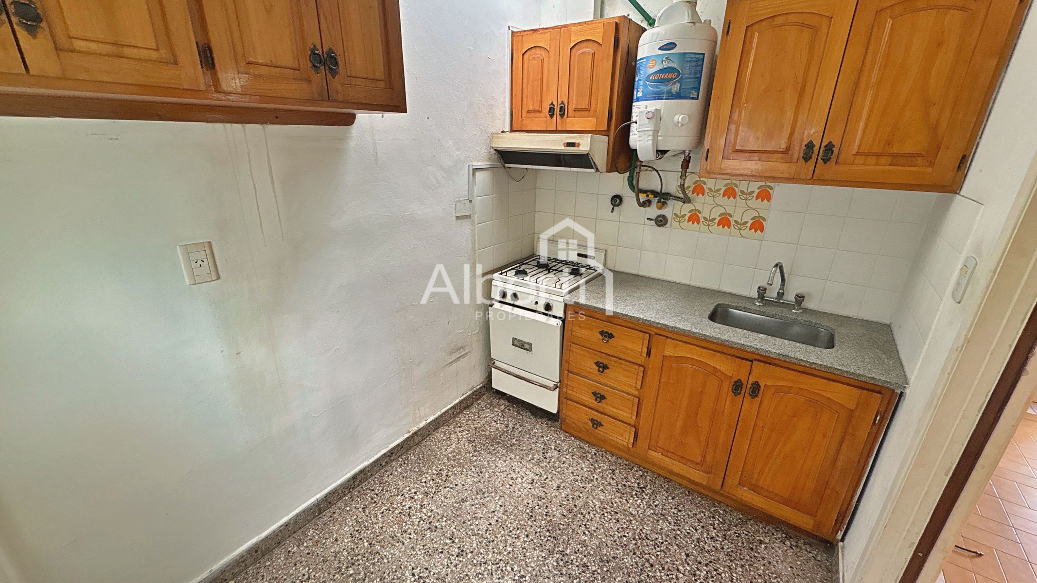 Caseros 323 · Morón — foto 6