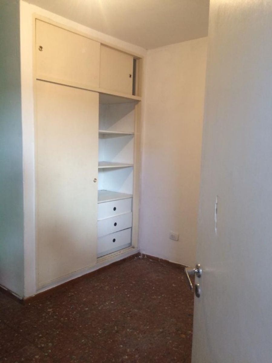 L. M. Campos 932 · Morón — foto 13