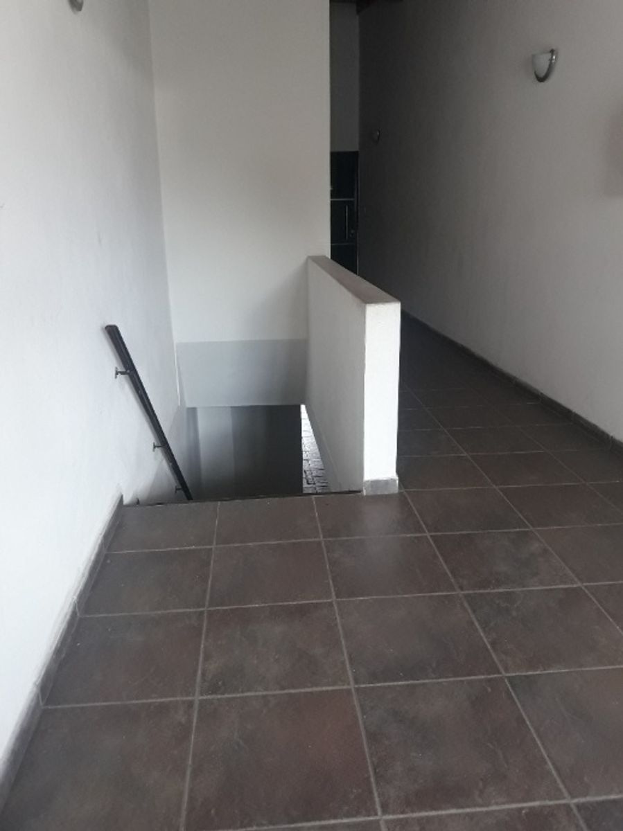 L. M. Campos 932 · Morón — foto 39