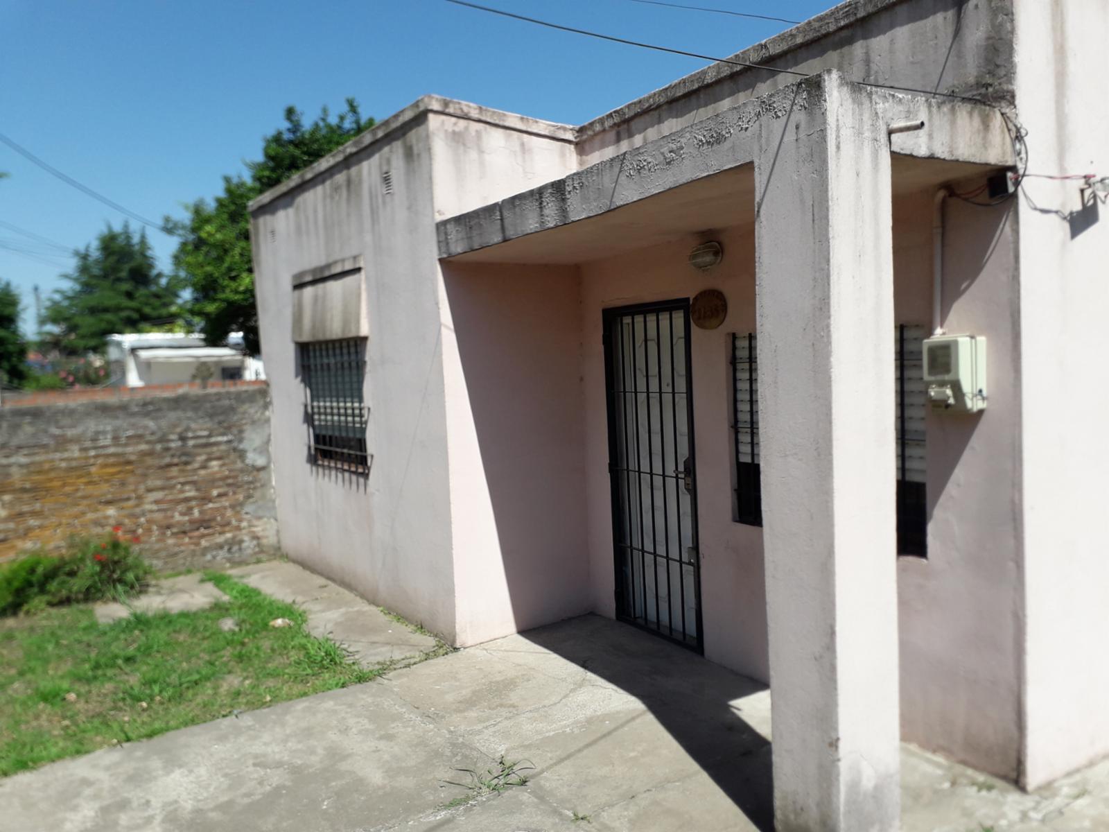 LONGCHAMPS - CASA APTA CREDITO HIPOTECARIO