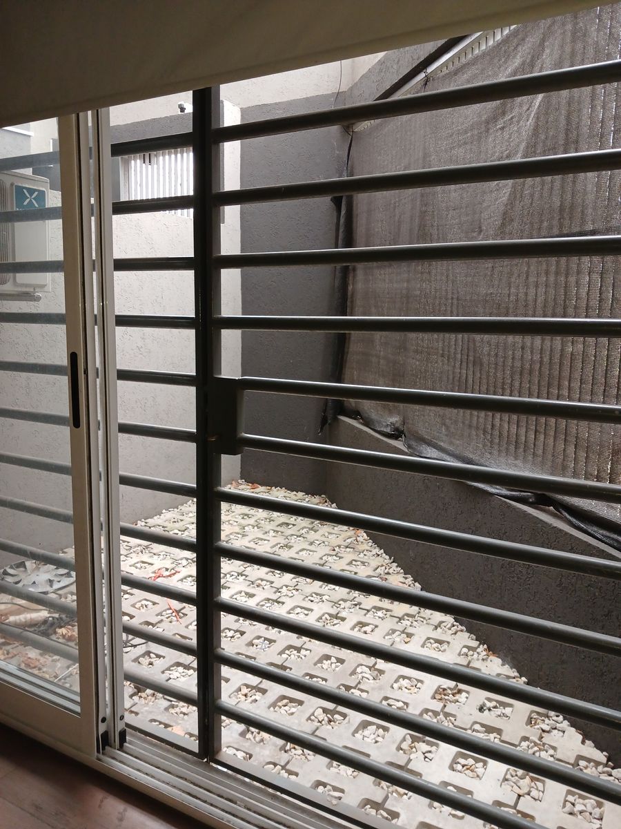 Pedernera 702 · Morón — foto 3