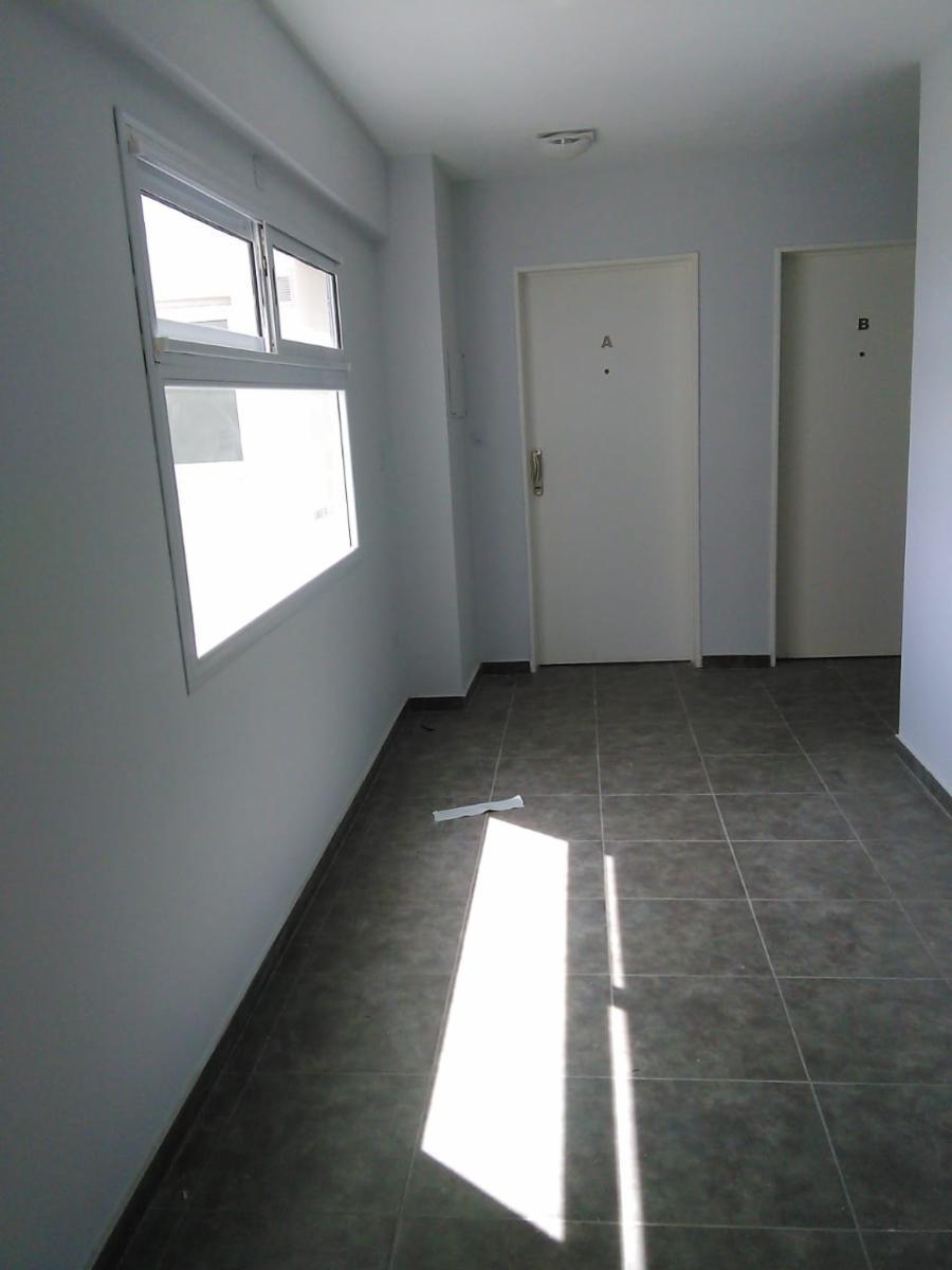 Santa Fe 846 · Morón — foto 3