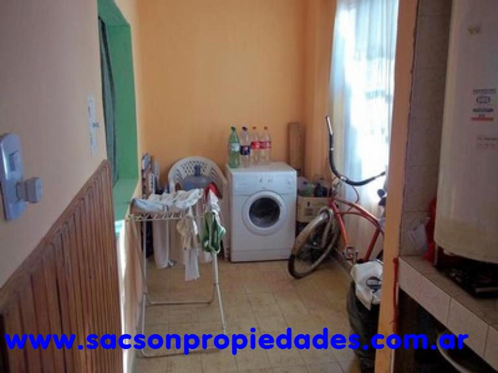 Ripamonti al 3700 · Morón — foto 5