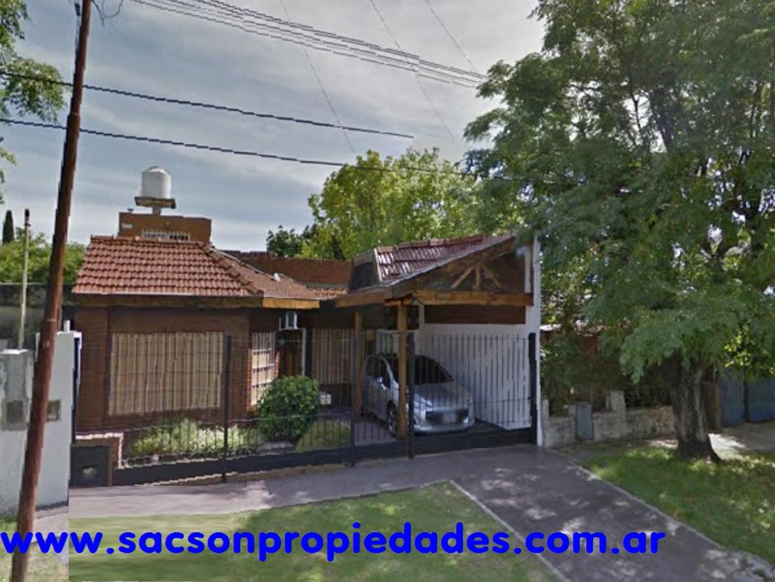 V626 Ituzaingo Venta Chalet 3 ambientes sobre Amplio Lote
