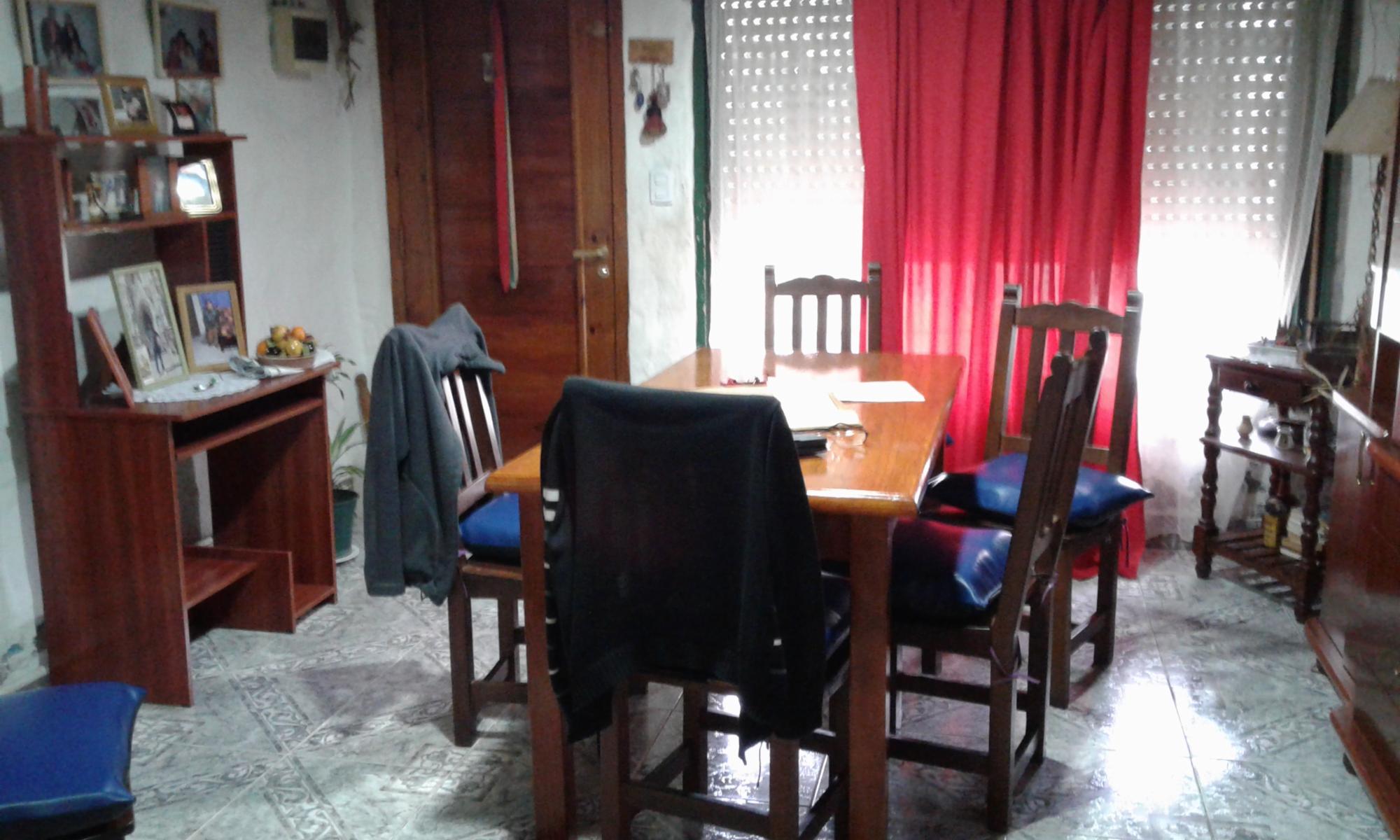 R. CABOT AL 900 · Escobar — foto 3
