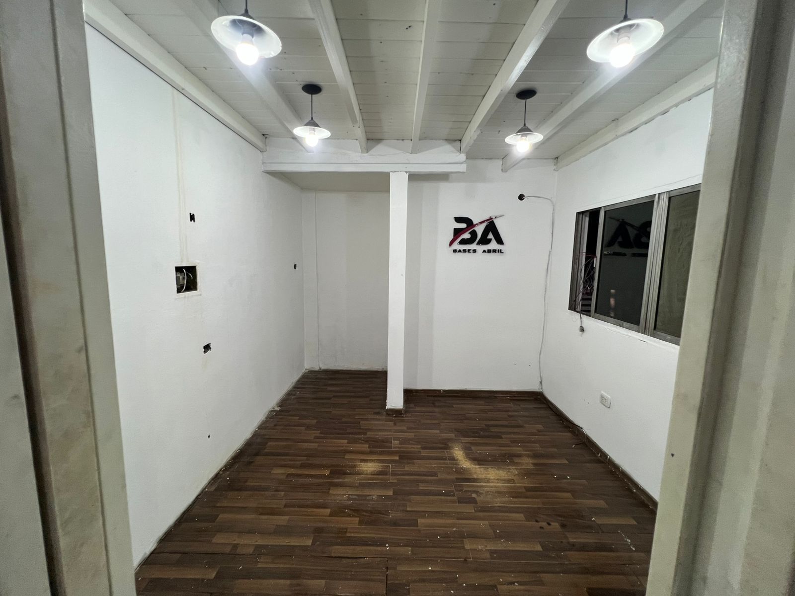 AV CROVARA 3200 · La Matanza — foto 4
