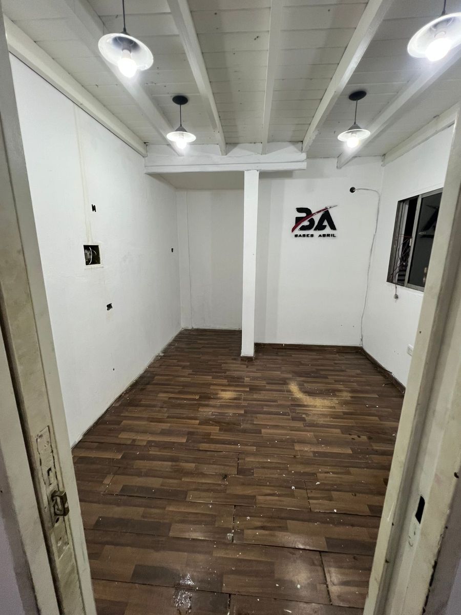 AV CROVARA 3200 · La Matanza — foto 5