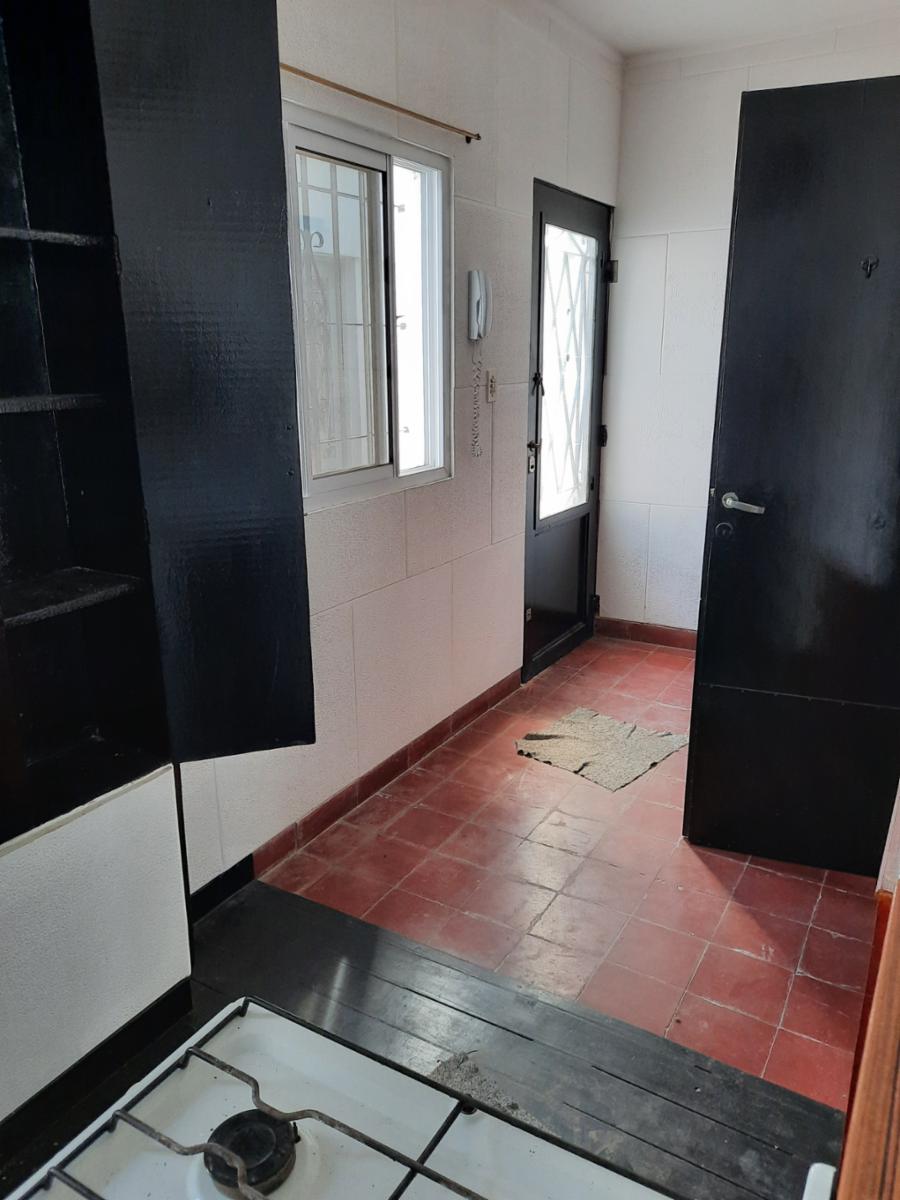 72 e/ 29 y 30 La Plata · La Plata — foto 3