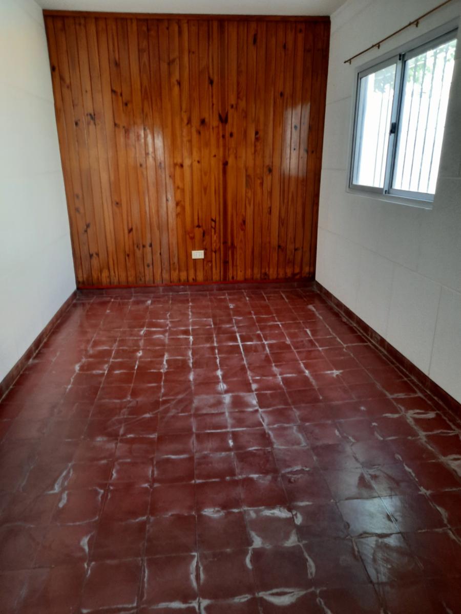 72 e/ 29 y 30 La Plata · La Plata — foto 5
