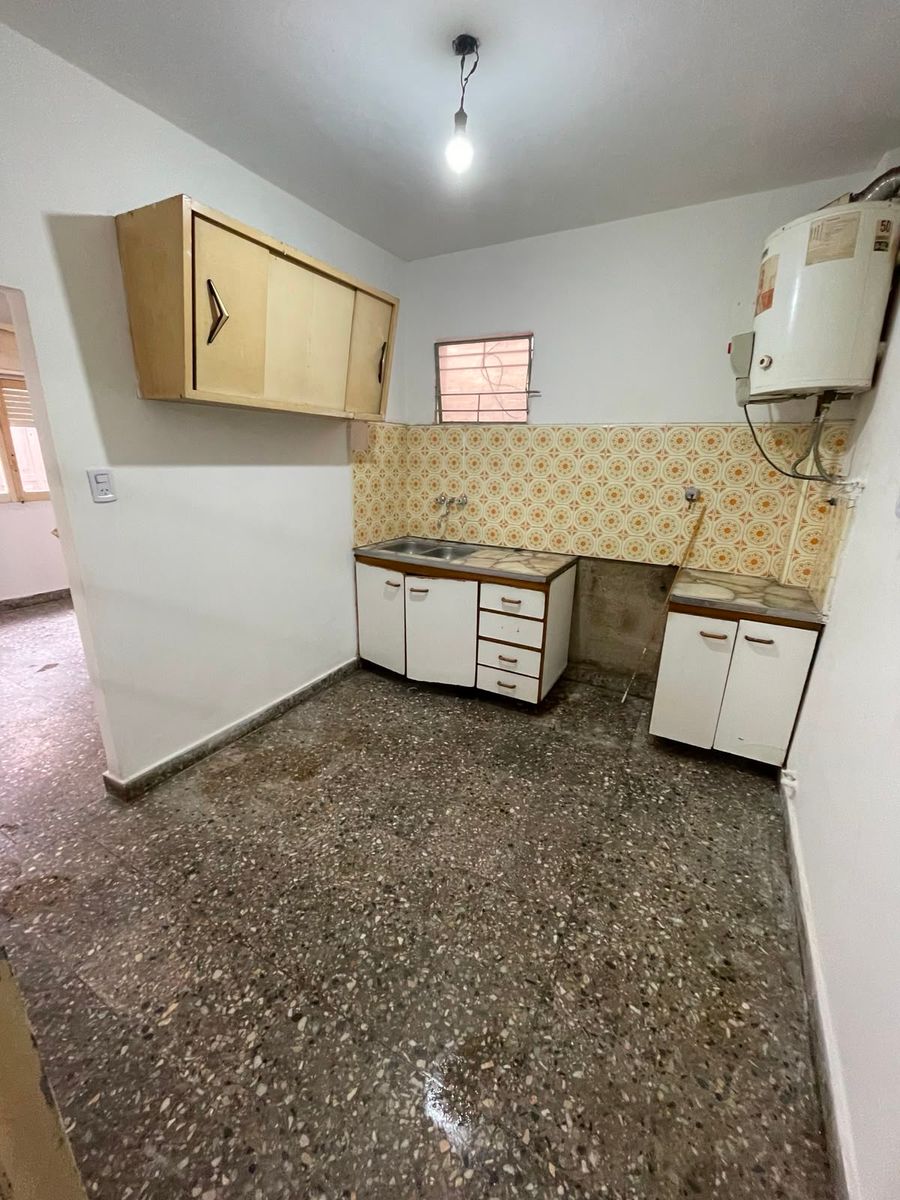 PEDERNERA 530 · La Matanza — foto 4