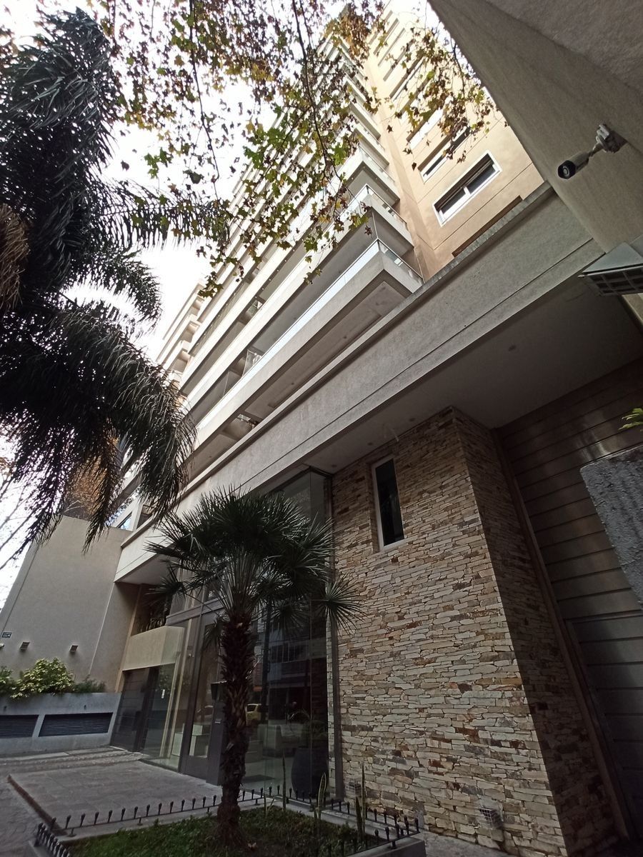GOBERNADOR IRIGOYEN 170 · Lanús — foto 3