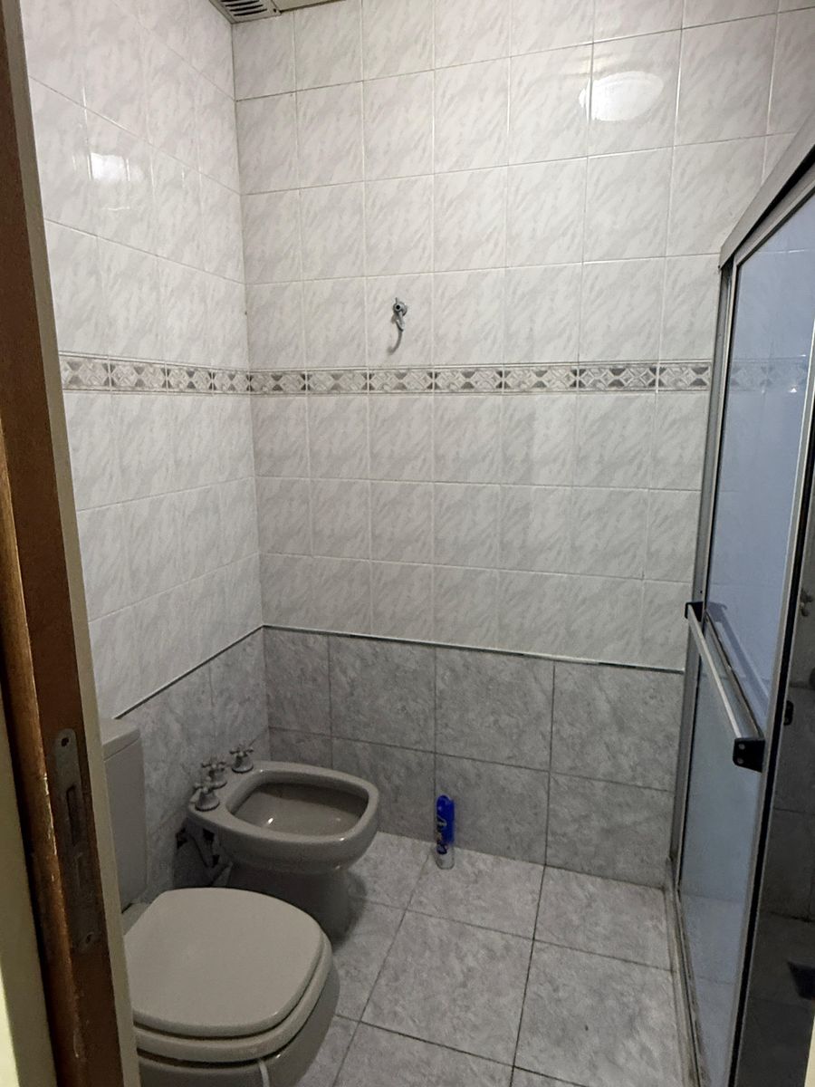 YAPEYU 69 · Lomas De Zamora — foto 18