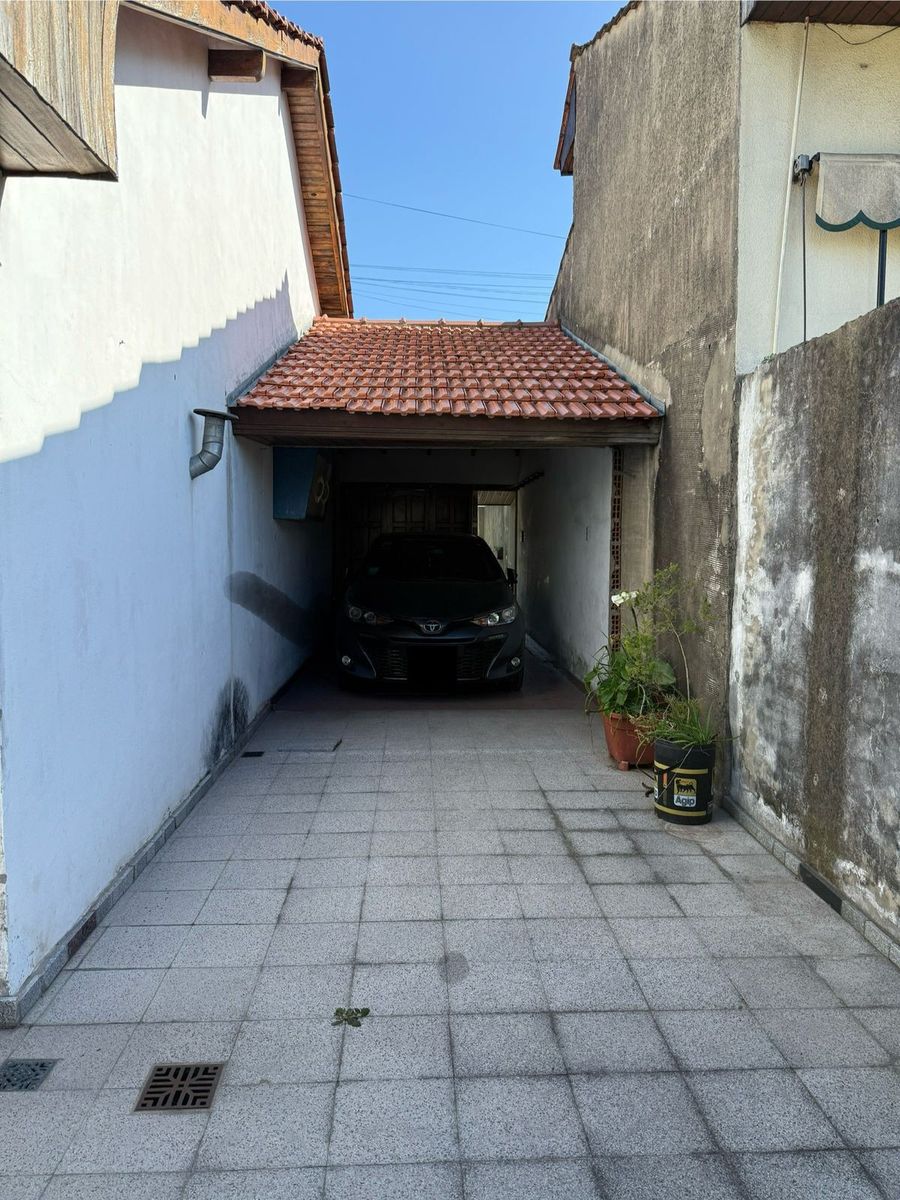 YAPEYU 69 · Lomas De Zamora — foto 25