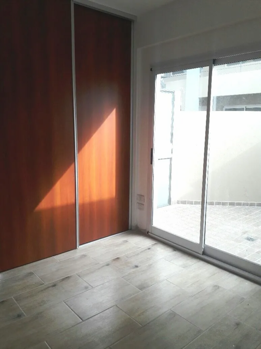 LABARDEN 2660 · La Matanza — foto 6