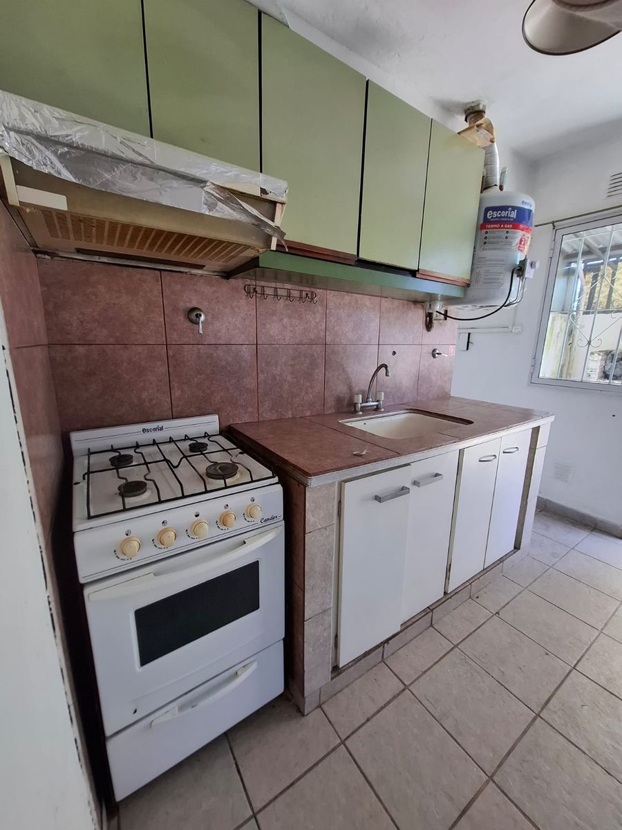Brandsen al 800 · Ituzaingó — foto 17