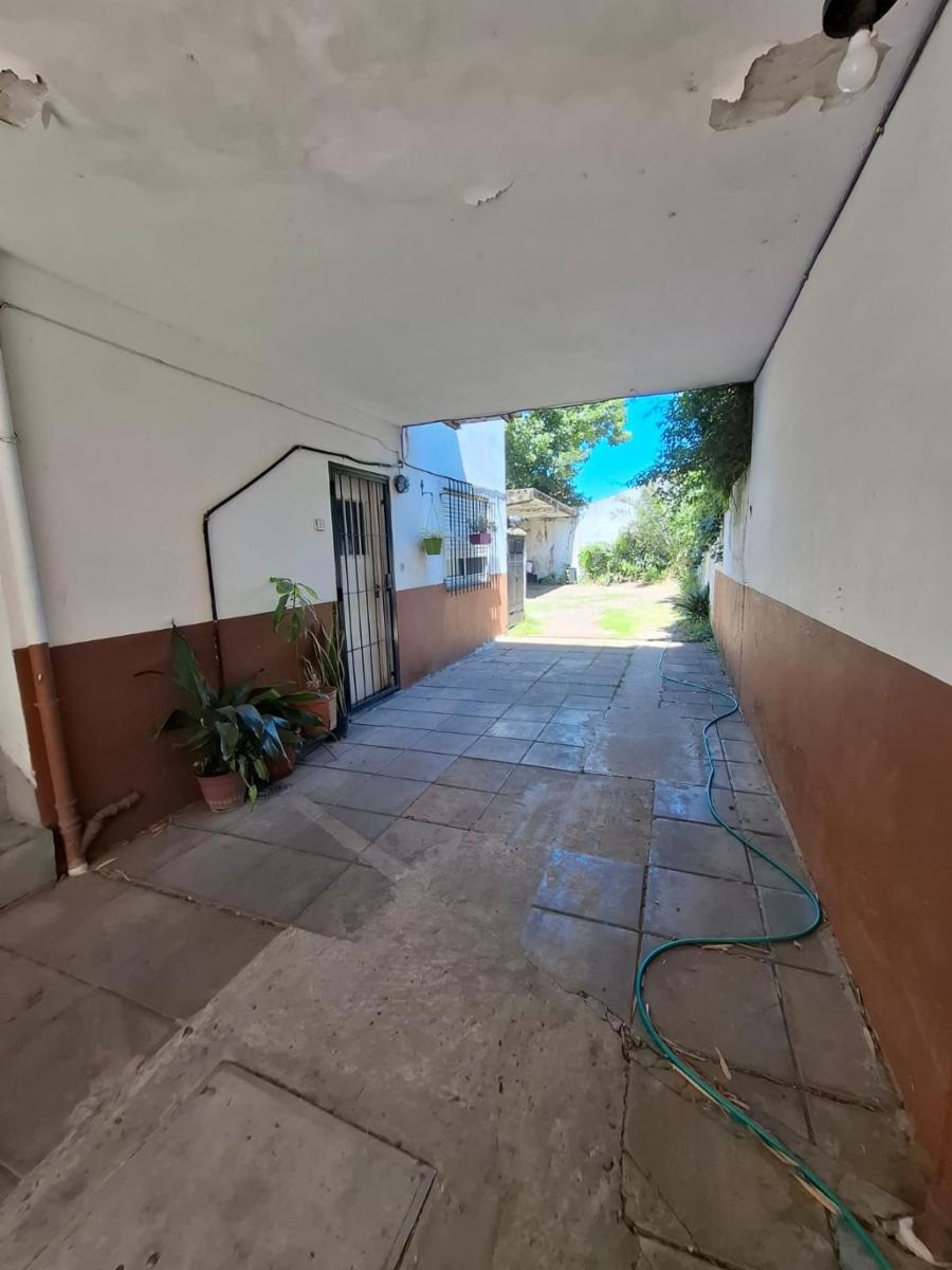 Brandsen al 800 · Ituzaingó — foto 6